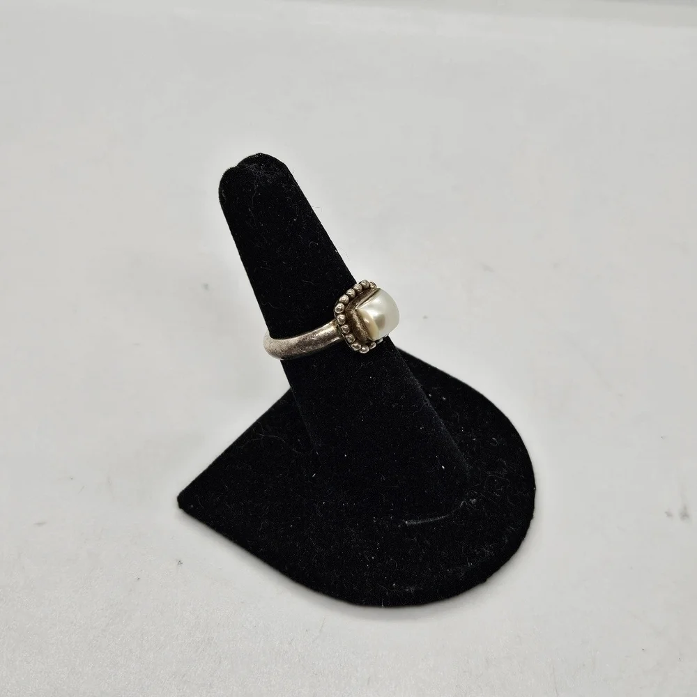 Silpada sterling silver button frame pearl ring size 6